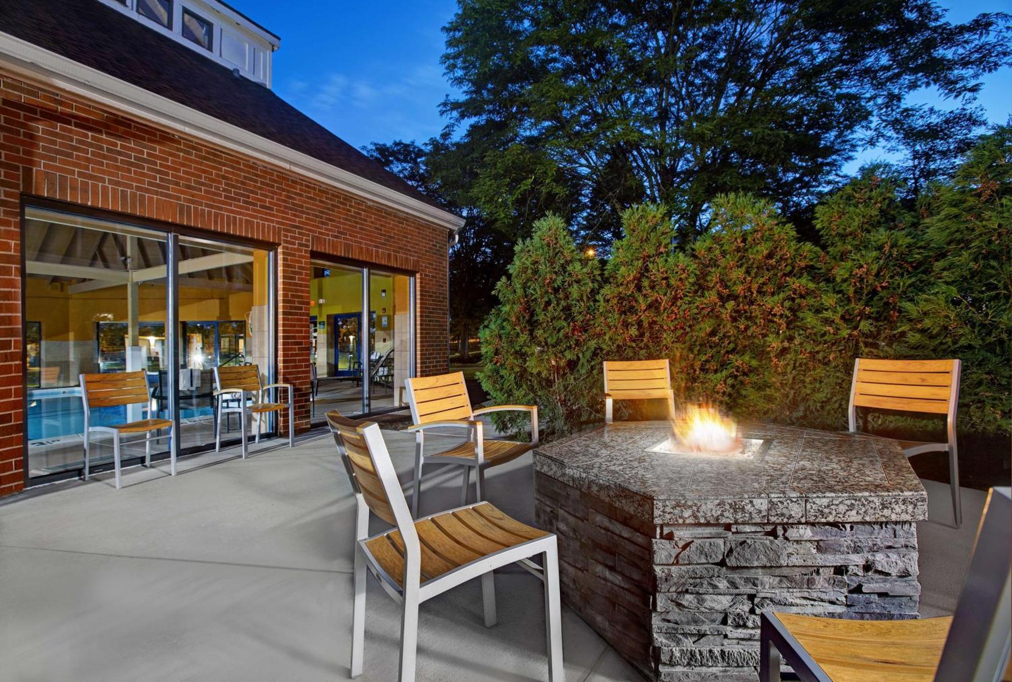 Homewood Suites By Hilton Chicago-Lincolnshire Extérieur photo