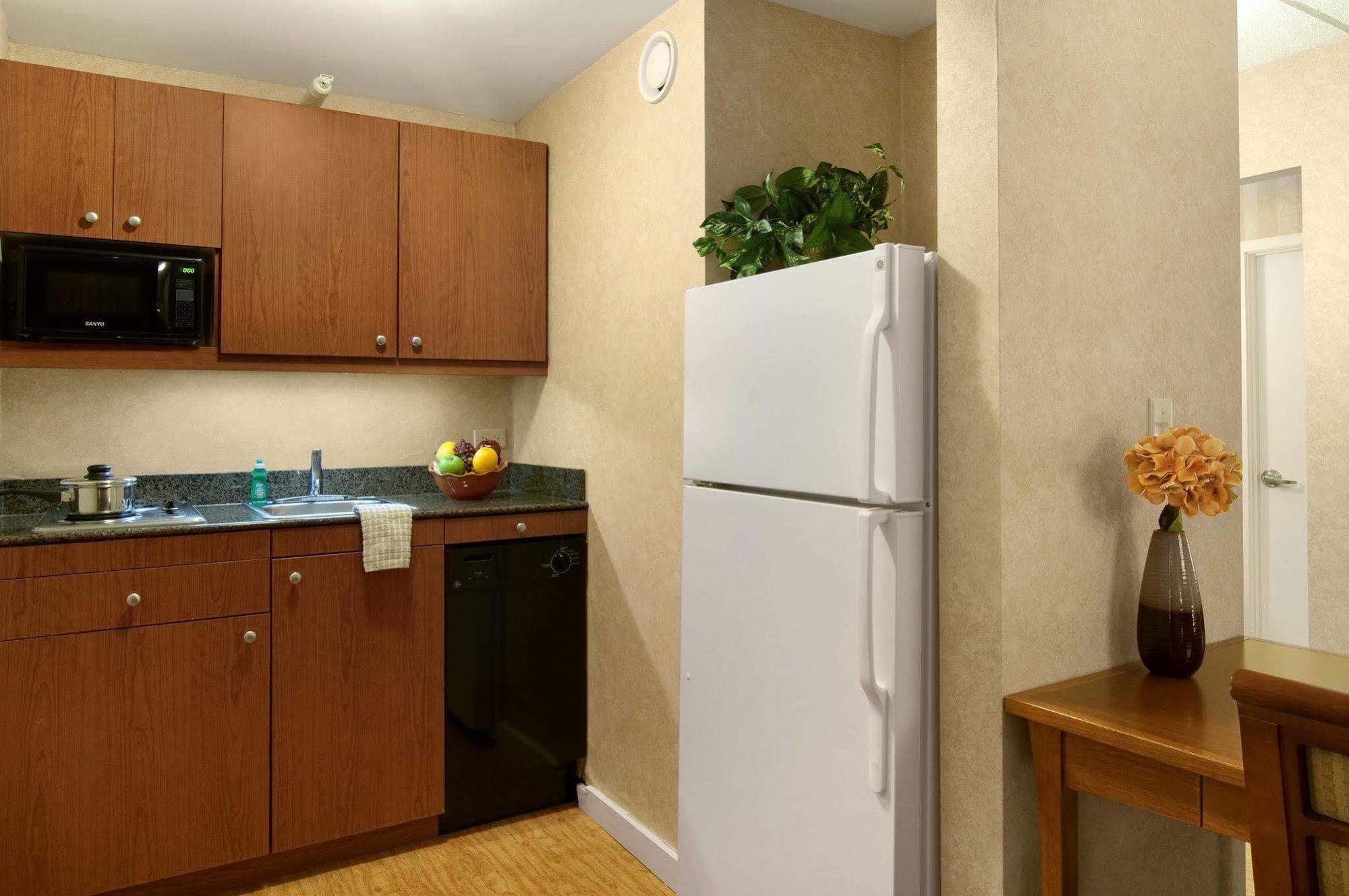 Homewood Suites By Hilton Chicago-Lincolnshire Extérieur photo